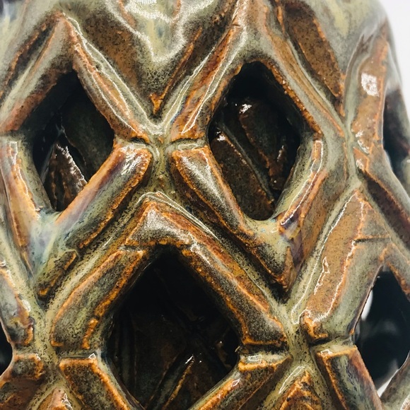 Hand thrown ceramic art double walled candle holder. - Picture 9 of 9